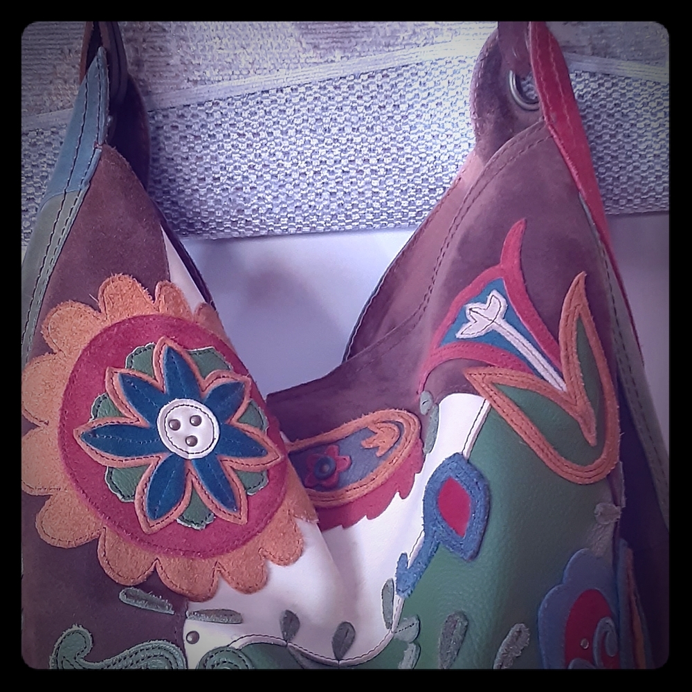 Vintage Lucky brand multicolored purse!